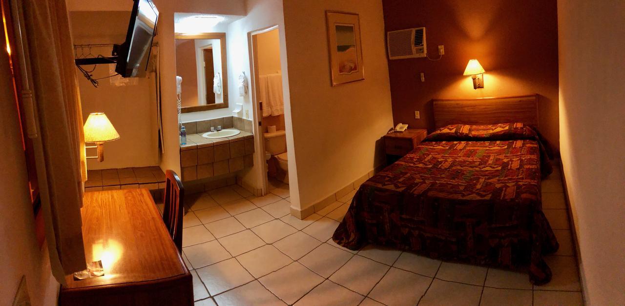 Hotel Posadas Del Ryal Ciudad Constitución 외부 사진